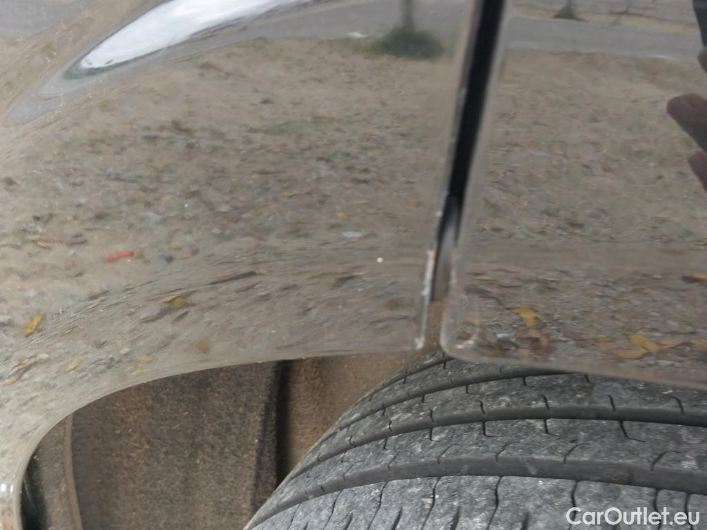  Volvo  XC60 VOLVO  / 2017 / 5P / todoterreno 2.0 T6 AWD Recharge R-Design Auto #4