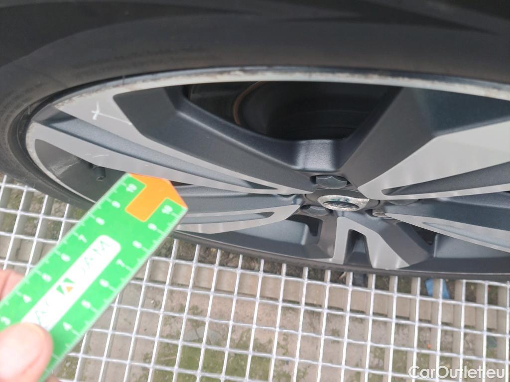  Volvo  V60 VOLVO  Cross Country / 2018 / 5P /  2.0 B4 (D) AWD C.C Core Auto #8