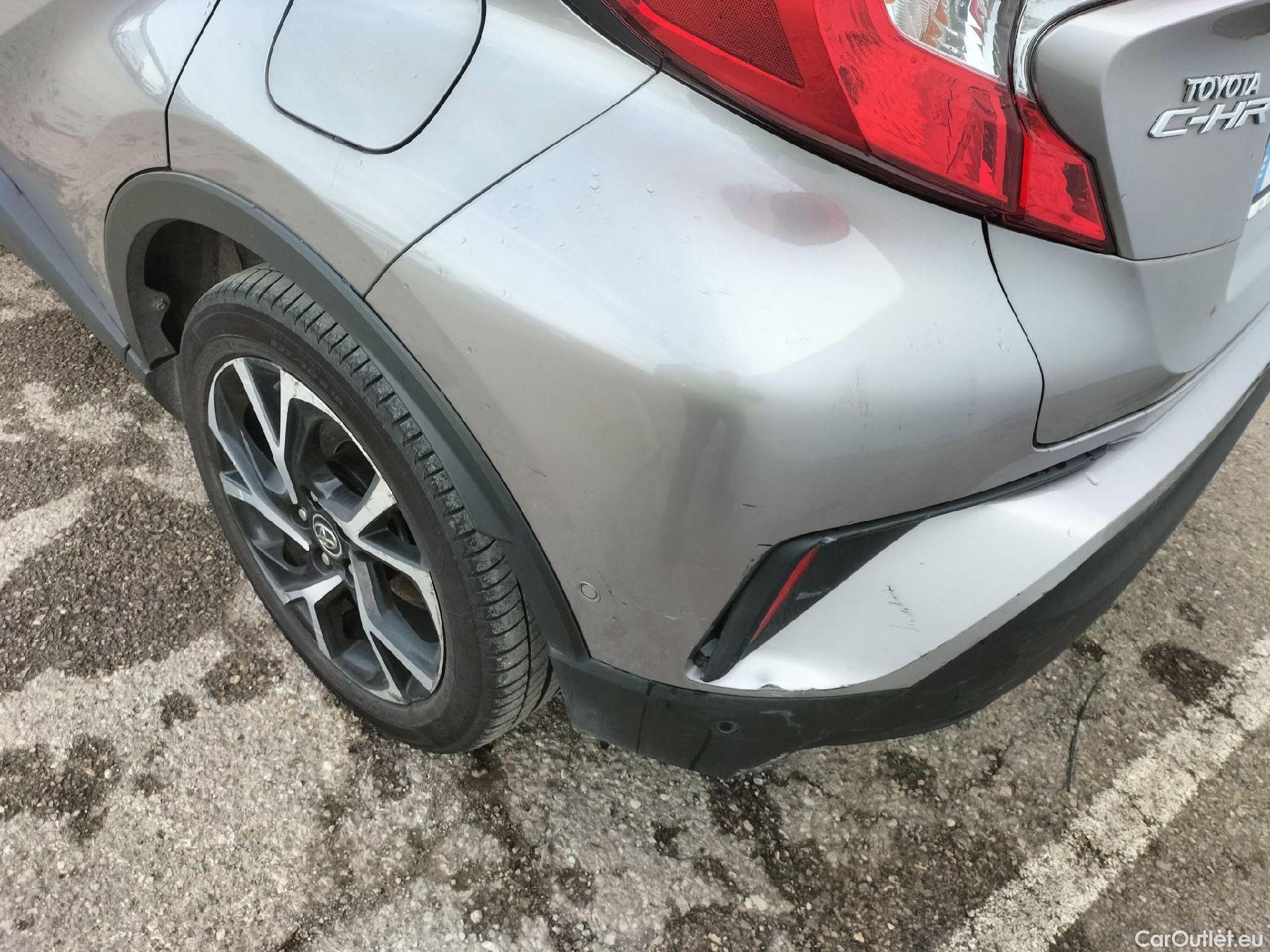  Toyota  C-HR TOYOTA  / 2016 / 5P / todoterreno 1.8 125H Advance (CX) #33