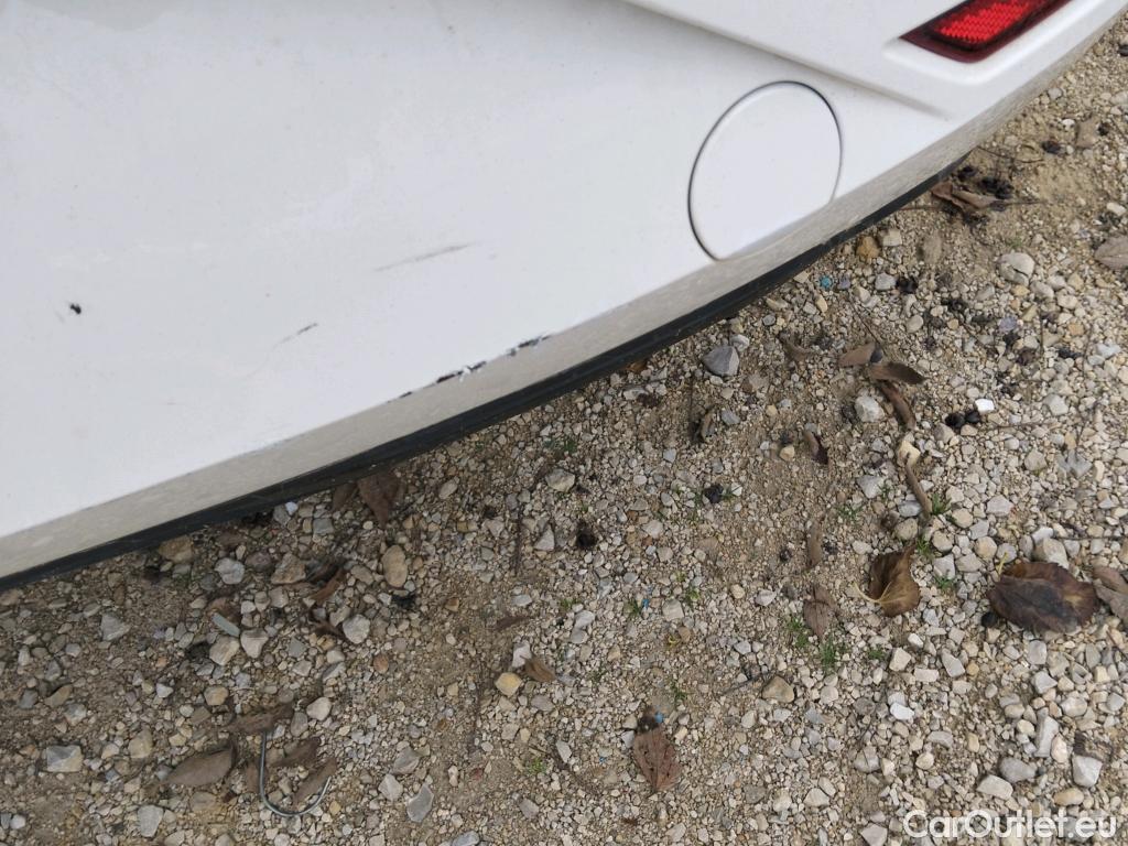  Land Rover  Discovery SEAT Nuevo León / 2020 / 5P / berlina con portón 2.0 TDI 85kW S&S Style Go(SP) #6