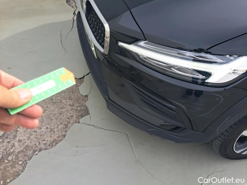  Volvo  V60 VOLVO  Cross Country / 2018 / 5P /  2.0 B4 (D) AWD C.C Core Auto #19