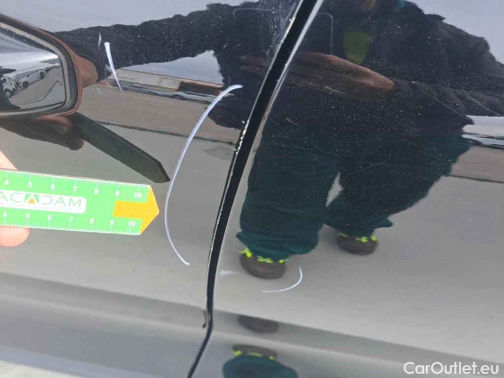  Volvo  V60 VOLVO  Cross Country / 2018 / 5P /  2.0 B4 (D) AWD C.C Core Auto #12