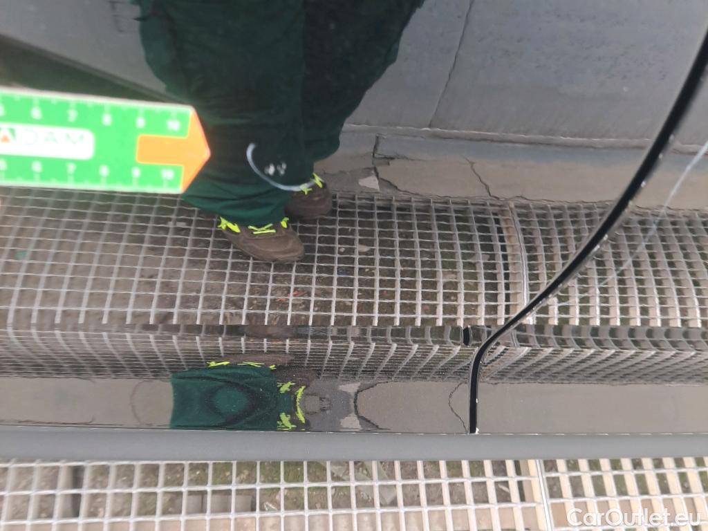  Volvo  V60 VOLVO  Cross Country / 2018 / 5P /  2.0 B4 (D) AWD C.C Core Auto #38