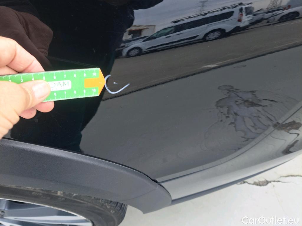  Volvo  V60 VOLVO  Cross Country / 2018 / 5P /  2.0 B4 (D) AWD C.C Core Auto #50