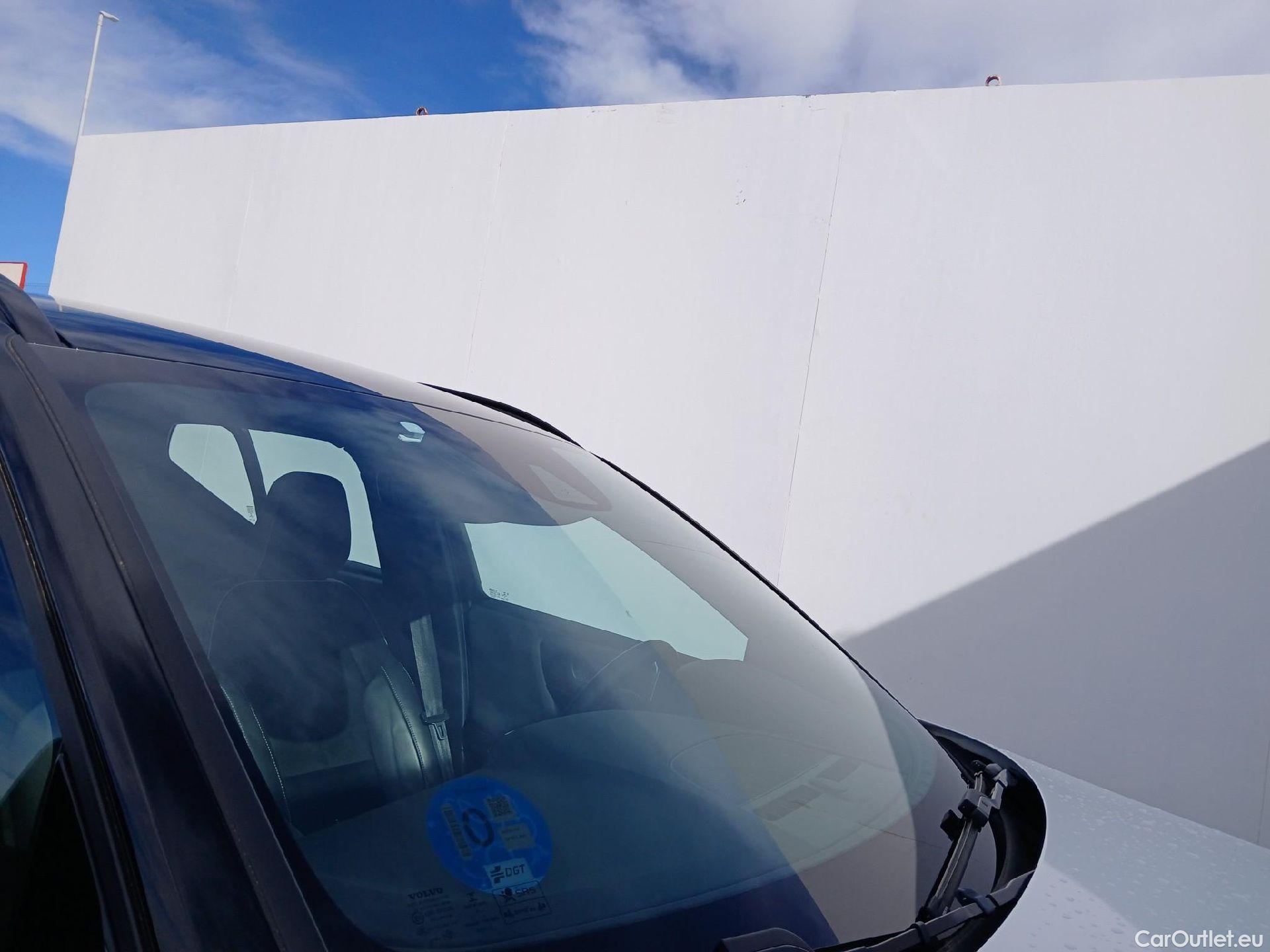  Volvo  XC 40 VOLVO XC40 / 2017 / 5P / todoterreno 1.5 T5 Twin Recharge R-Design Auto #7