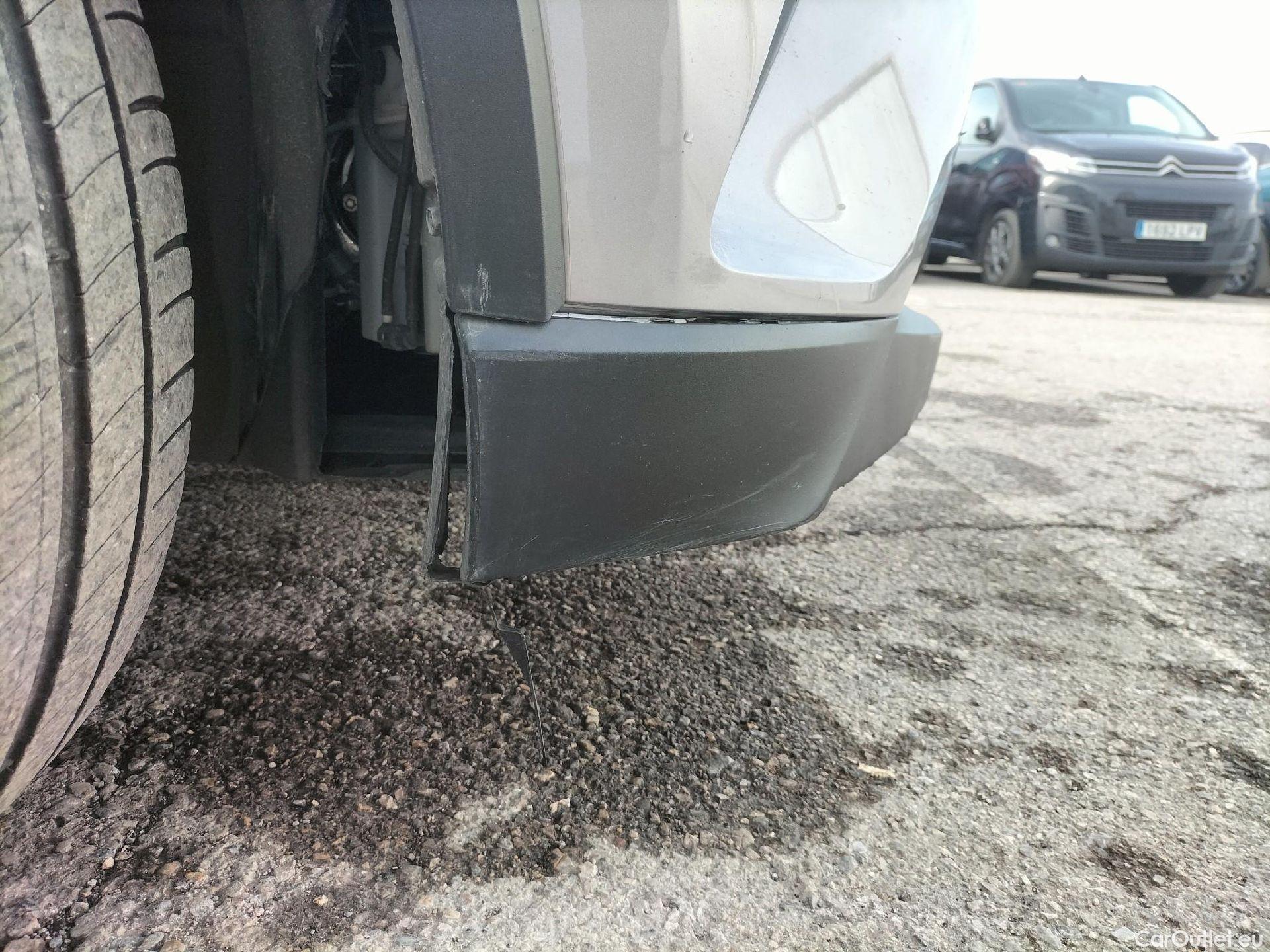  Toyota  C-HR TOYOTA  / 2016 / 5P / todoterreno 1.8 125H Advance (CX) #10