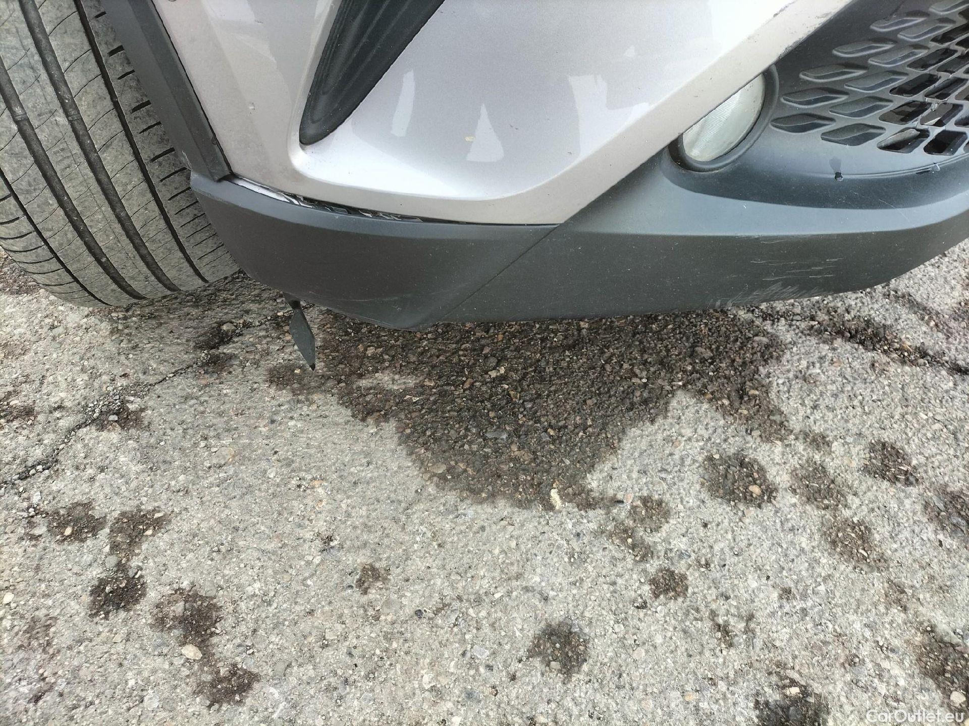  Toyota  C-HR TOYOTA  / 2016 / 5P / todoterreno 1.8 125H Advance (CX) #8