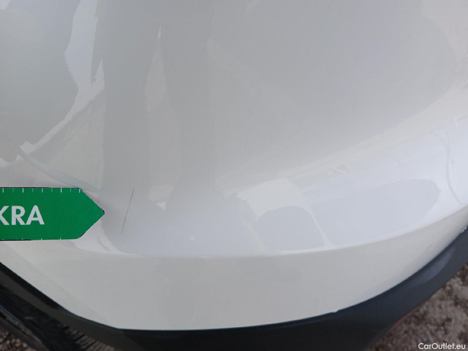  Volvo  XC 40 VOLVO XC40 / 2017 / 5P / todoterreno 1.5 T5 Twin Recharge R-Design Auto #19