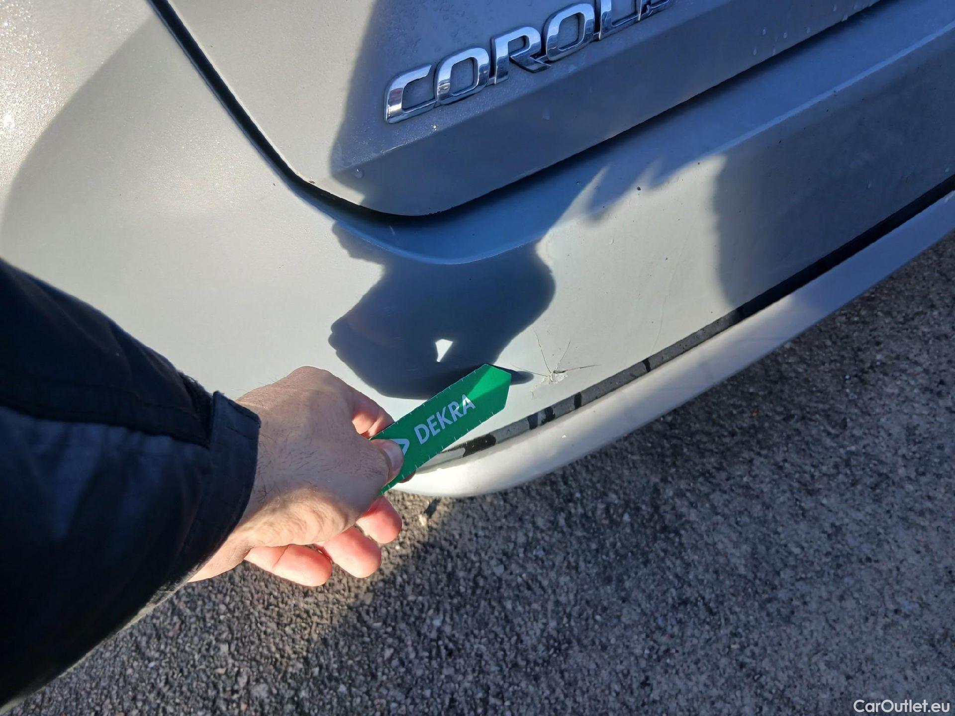  Toyota  Corolla TOYOTA  / 2019 / 5P / familiar 1.8 125H ACTIVE TECH E-CVT TOU SPORT #12