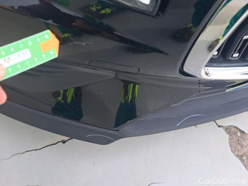  Volvo  V60 VOLVO  Cross Country / 2018 / 5P /  2.0 B4 (D) AWD C.C Core Auto #21