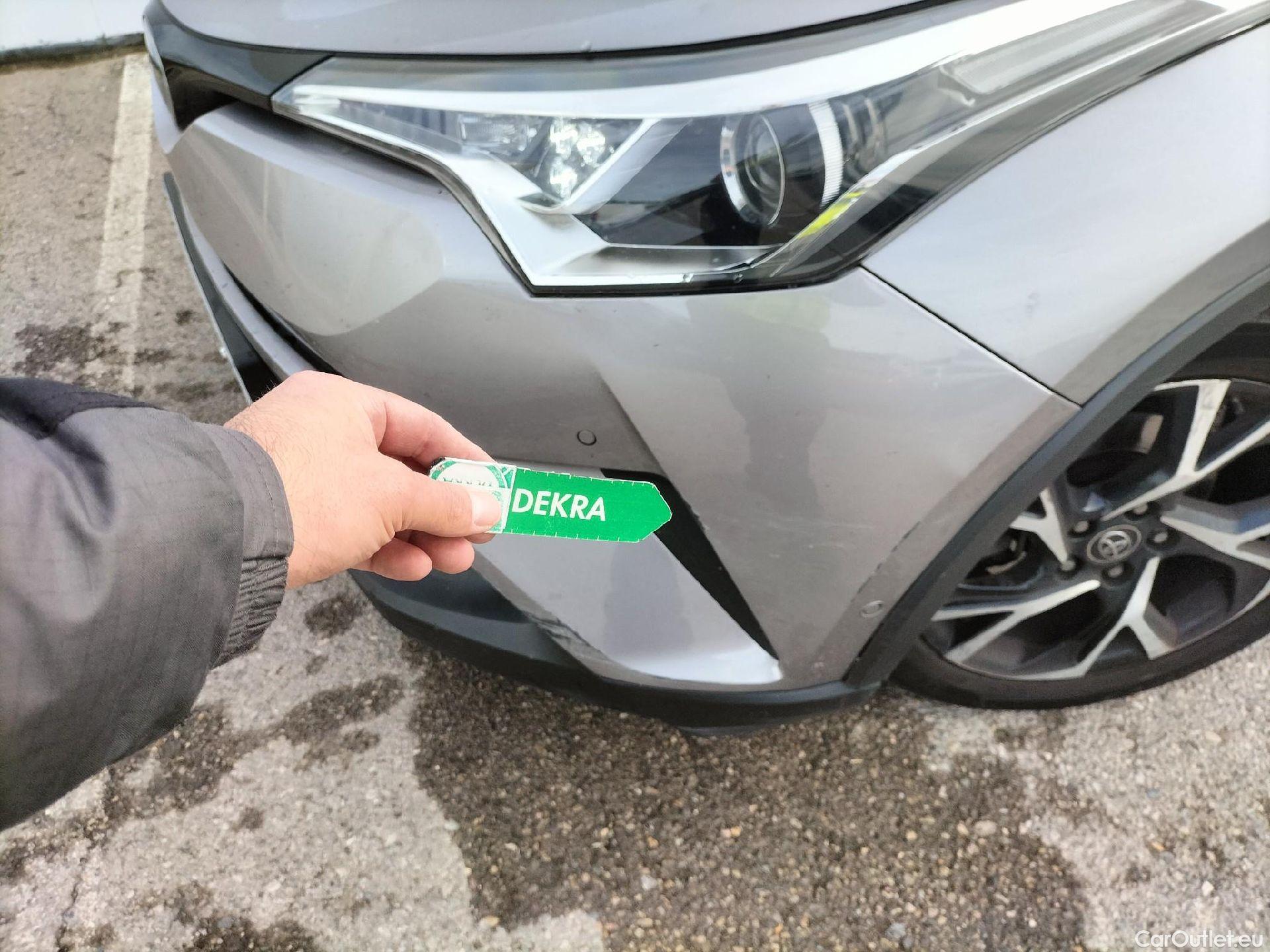  Toyota  C-HR TOYOTA  / 2016 / 5P / todoterreno 1.8 125H Advance (CX) #6