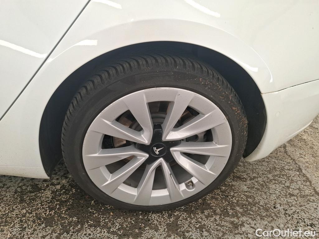  Tesla  Model 3 TESLA  / 2018 / 4P / Berline Autonomie Standard Plus RWD #21