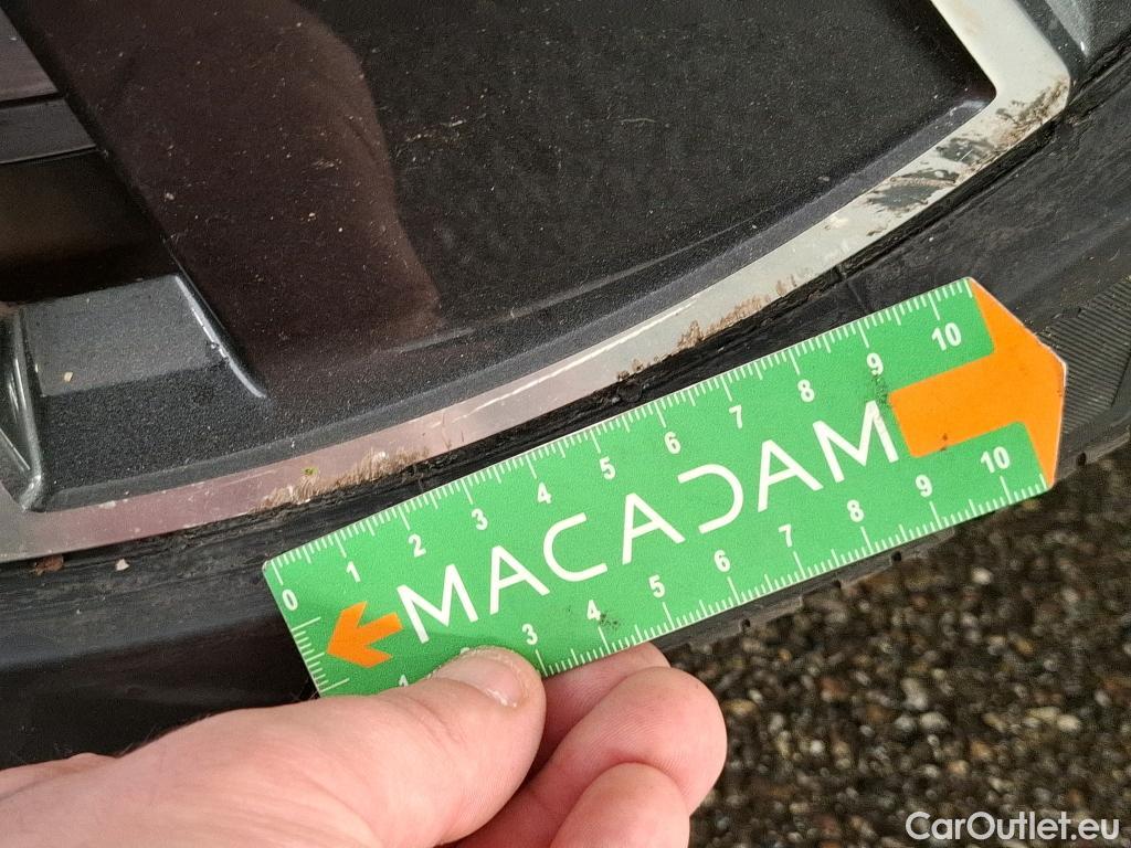  Skoda  Octavia SKODA  Combi / 2020 / 5P / Break 1.4 TSI PHEV iV 204 DSG6e Business #33