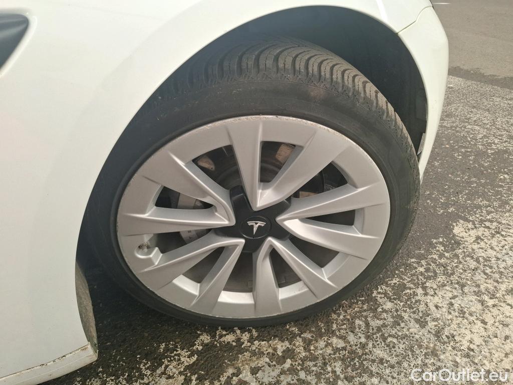  Tesla  Model 3 TESLA  / 2018 / 4P / Berline Autonomie Standard Plus RWD #12