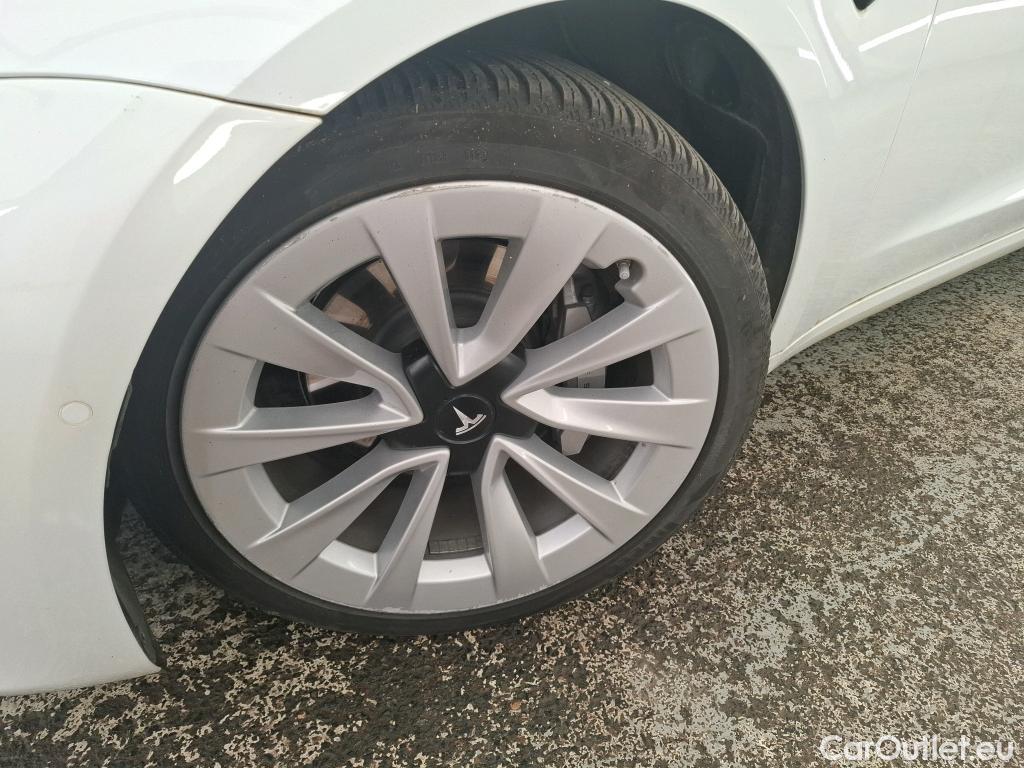  Tesla  Model 3 TESLA  / 2018 / 4P / Berline Autonomie Standard Plus RWD #15