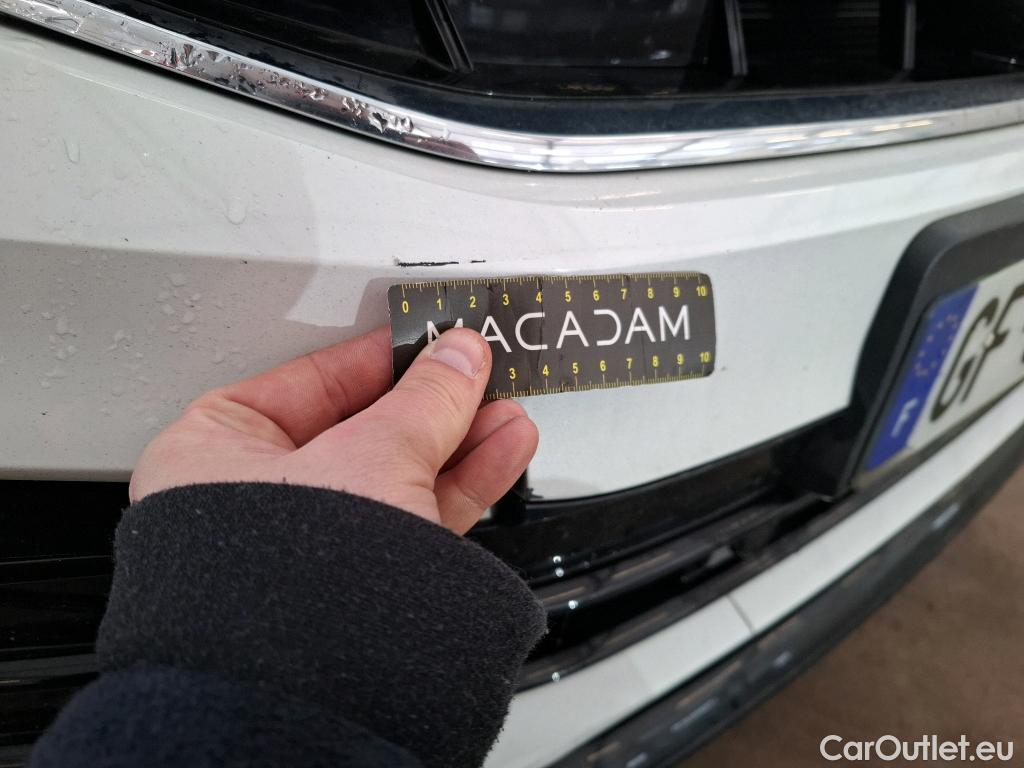  Volkswagen  Tiguan VOLKSWAGEN  / 2020 / 5P / SUV 1.4 eHybrid 245 DSG6 R-Line Exclusive #9