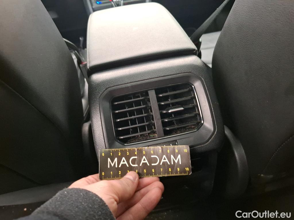  Volkswagen  Tiguan VOLKSWAGEN  / 2020 / 5P / SUV 1.4 eHybrid 245 DSG6 R-Line Exclusive #21