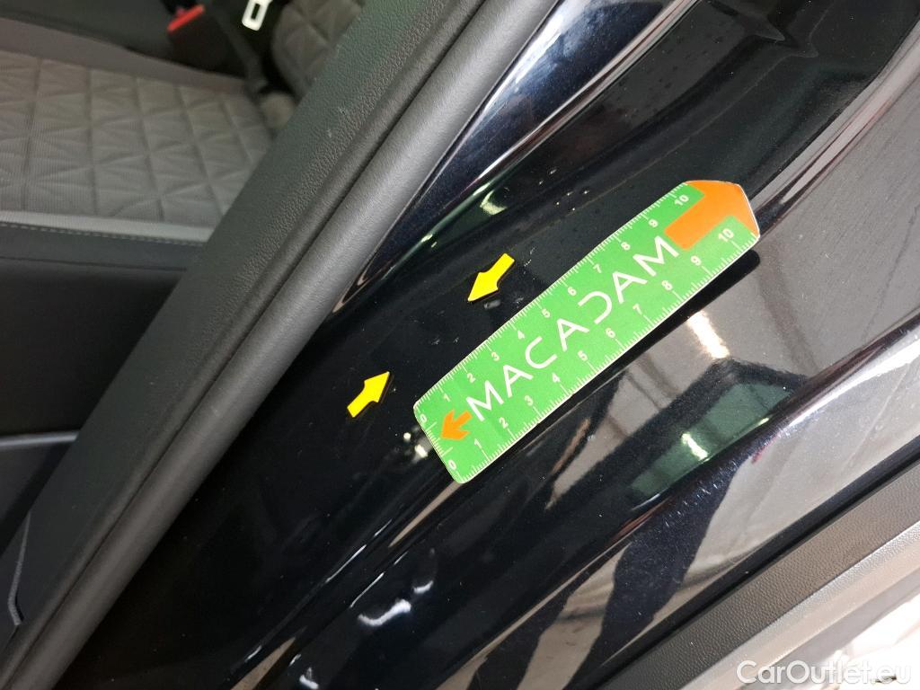  Volkswagen  Tiguan VOLKSWAGEN  / 2020 / 5P / SUV 1.4 eHybrid 245 DSG6 Life Business #3