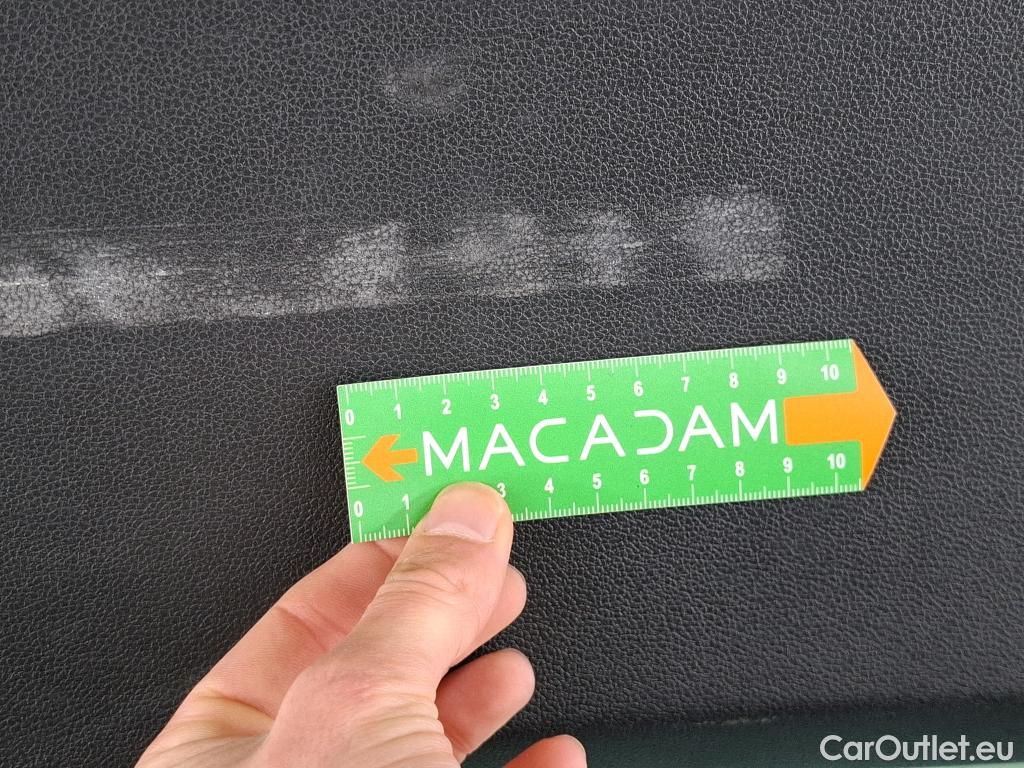  Volkswagen  Tiguan VOLKSWAGEN  / 2020 / 5P / SUV 1.4 eHybrid 245 DSG6 R-Line Exclusive #15