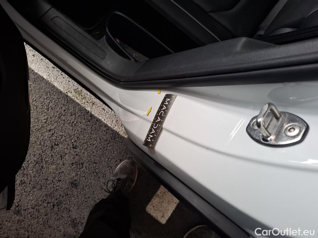  Volkswagen  Tiguan VOLKSWAGEN  / 2020 / 5P / SUV 1.4 eHybrid 245 DSG6 R-Line Exclusive #38