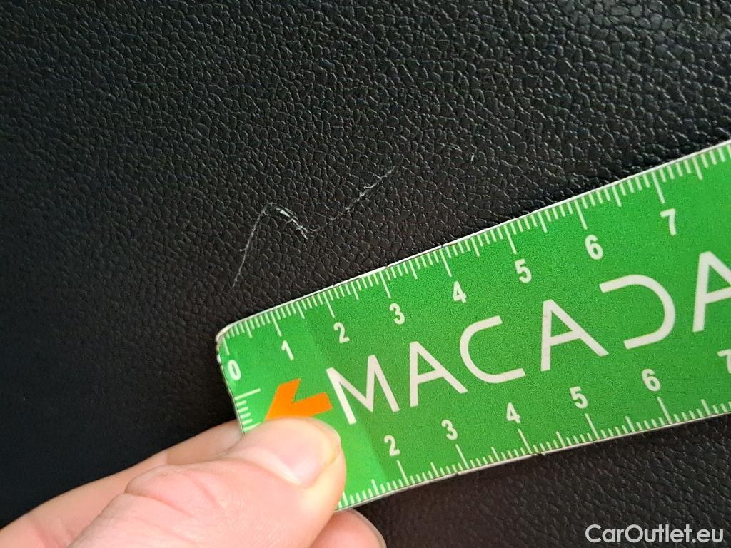  Volkswagen  Tiguan VOLKSWAGEN  / 2020 / 5P / SUV 1.4 eHybrid 245 DSG6 Life Business #2