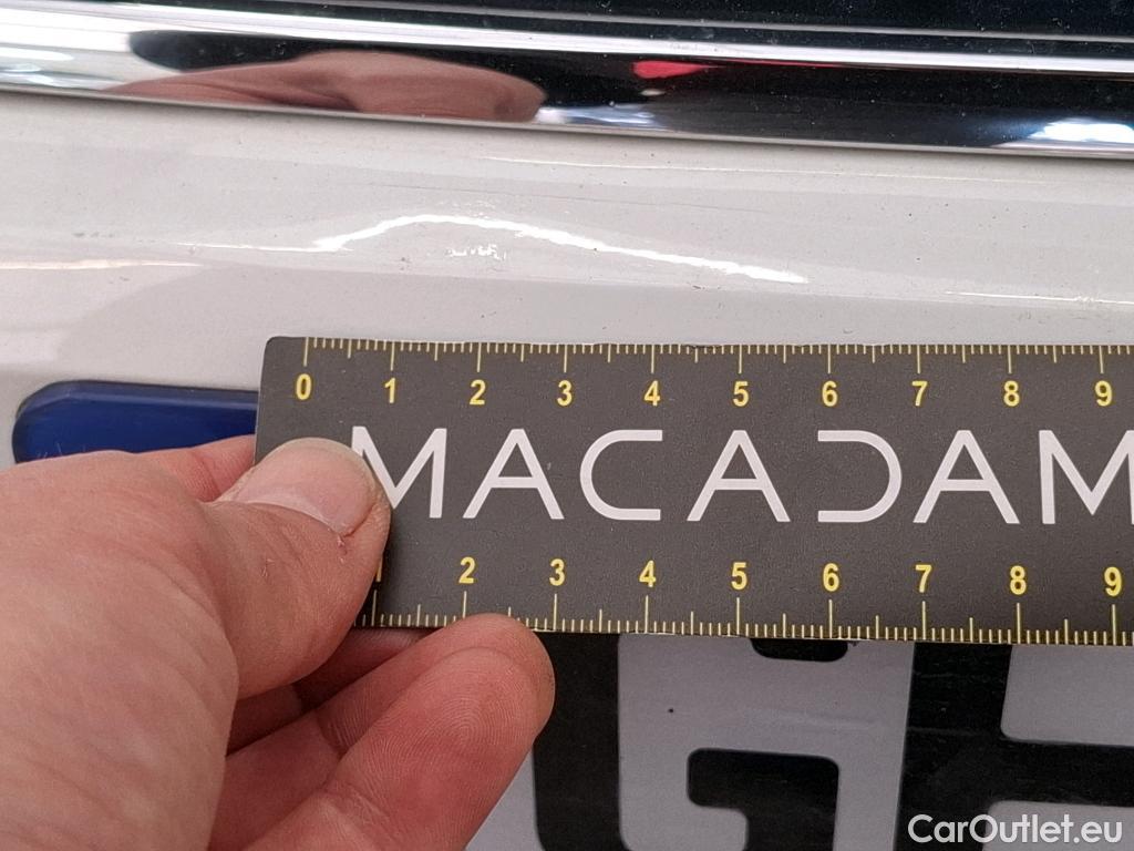  Volkswagen  Tiguan VOLKSWAGEN  / 2020 / 5P / SUV 1.4 eHybrid 245 DSG6 Life #2