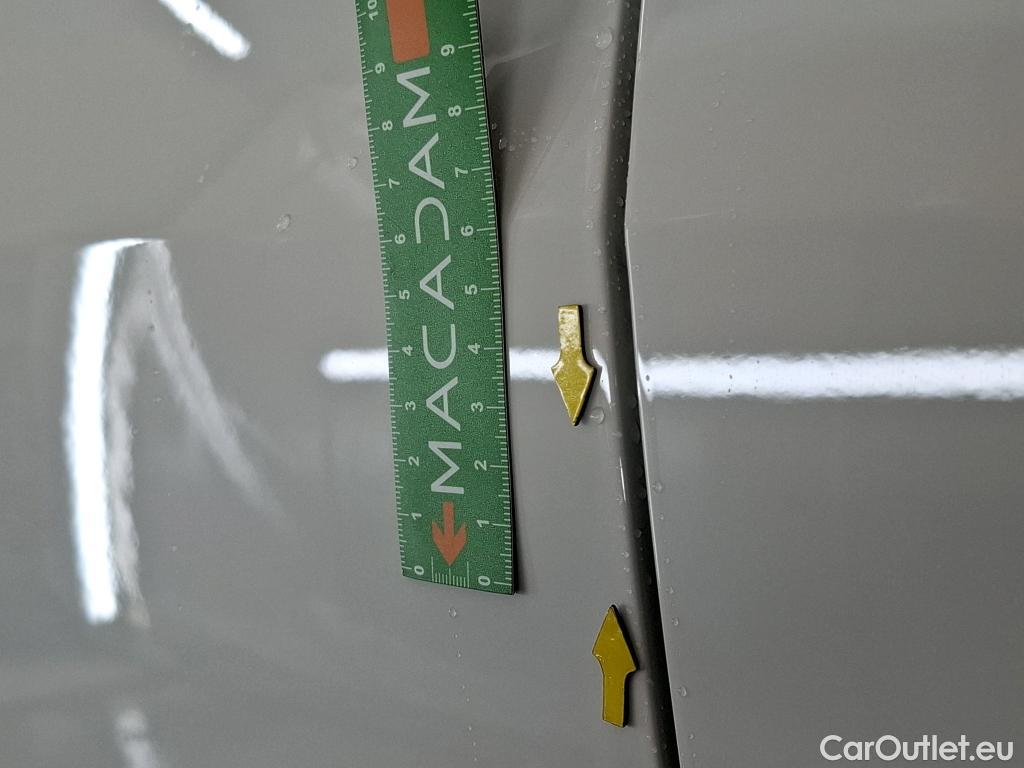  Volkswagen  Tiguan VOLKSWAGEN  / 2020 / 5P / SUV 1.4 eHybrid 245 DSG6 R-Line Exclusive #19