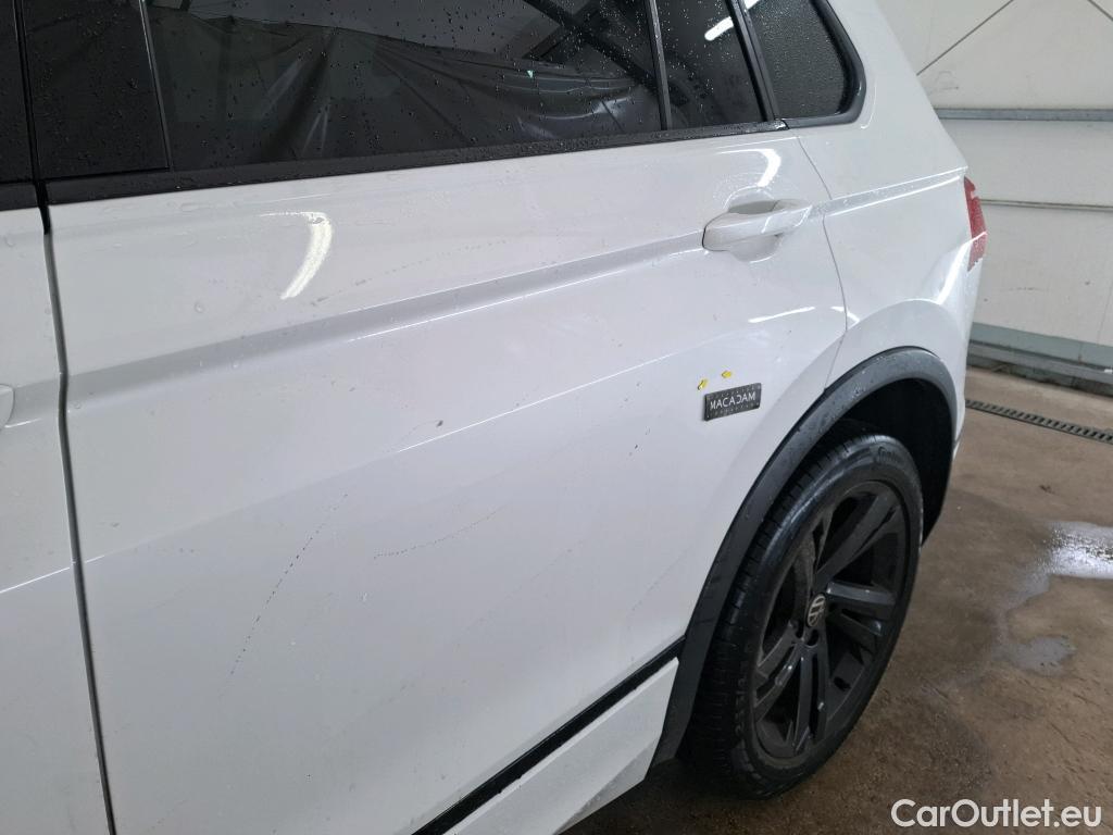  Volkswagen  Tiguan VOLKSWAGEN  / 2020 / 5P / SUV 1.4 eHybrid 245 DSG6 R-Line Exclusive #39