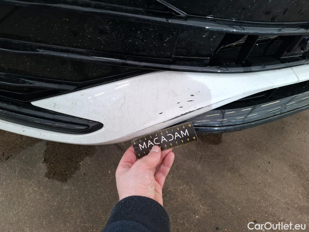  Volkswagen  Tiguan VOLKSWAGEN  / 2020 / 5P / SUV 1.4 eHybrid 245 DSG6 R-Line Exclusive #24