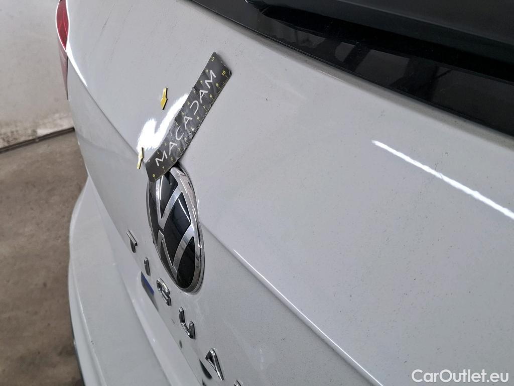  Volkswagen  Tiguan VOLKSWAGEN  / 2020 / 5P / SUV 1.4 eHybrid 245 DSG6 R-Line Exclusive #45