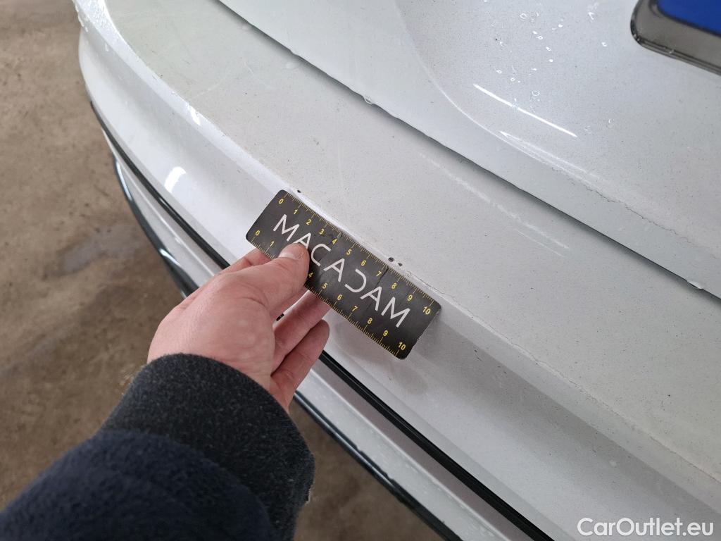  Volkswagen  Tiguan VOLKSWAGEN  / 2020 / 5P / SUV 1.4 eHybrid 245 DSG6 R-Line Exclusive #20