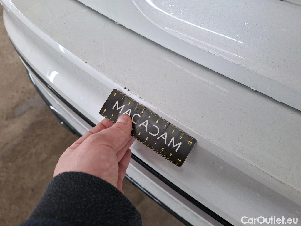  Volkswagen  Tiguan VOLKSWAGEN  / 2020 / 5P / SUV 1.4 eHybrid 245 DSG6 R-Line Exclusive #19