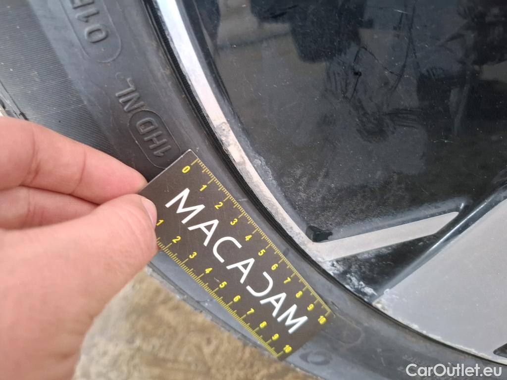  Volvo  XC 40 XC40 Ultimate Recharge Pure Electric 2WD 82kWh BVA #28