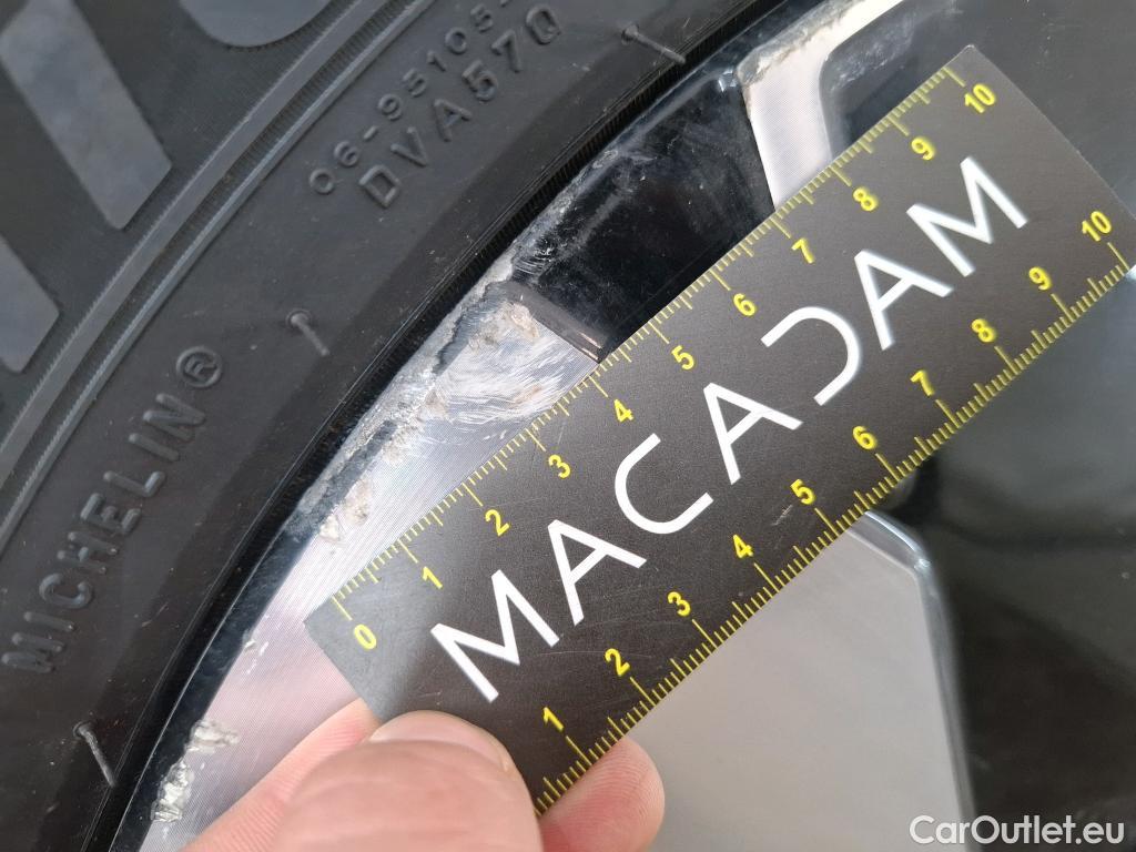  Volvo  XC 40 XC40 Ultimate Recharge Pure Electric 2WD 82kWh BVA #22