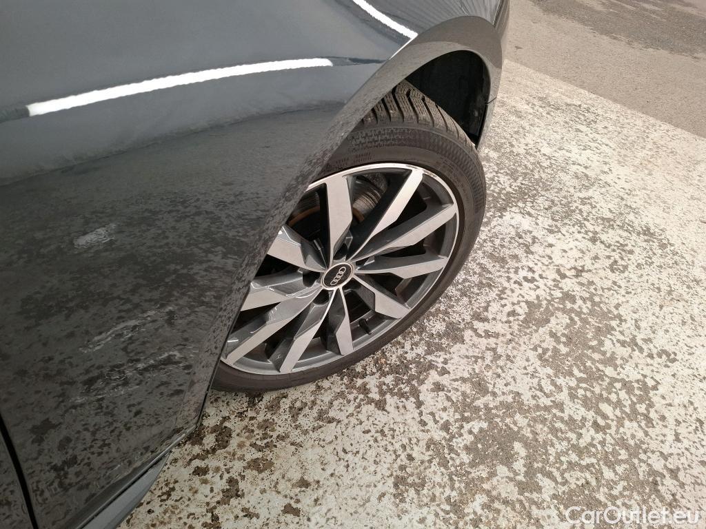  Audi  A4 AUDI  Avant / 2019 / 5P / Break 35 TFSI 150 S tronic Avus #30