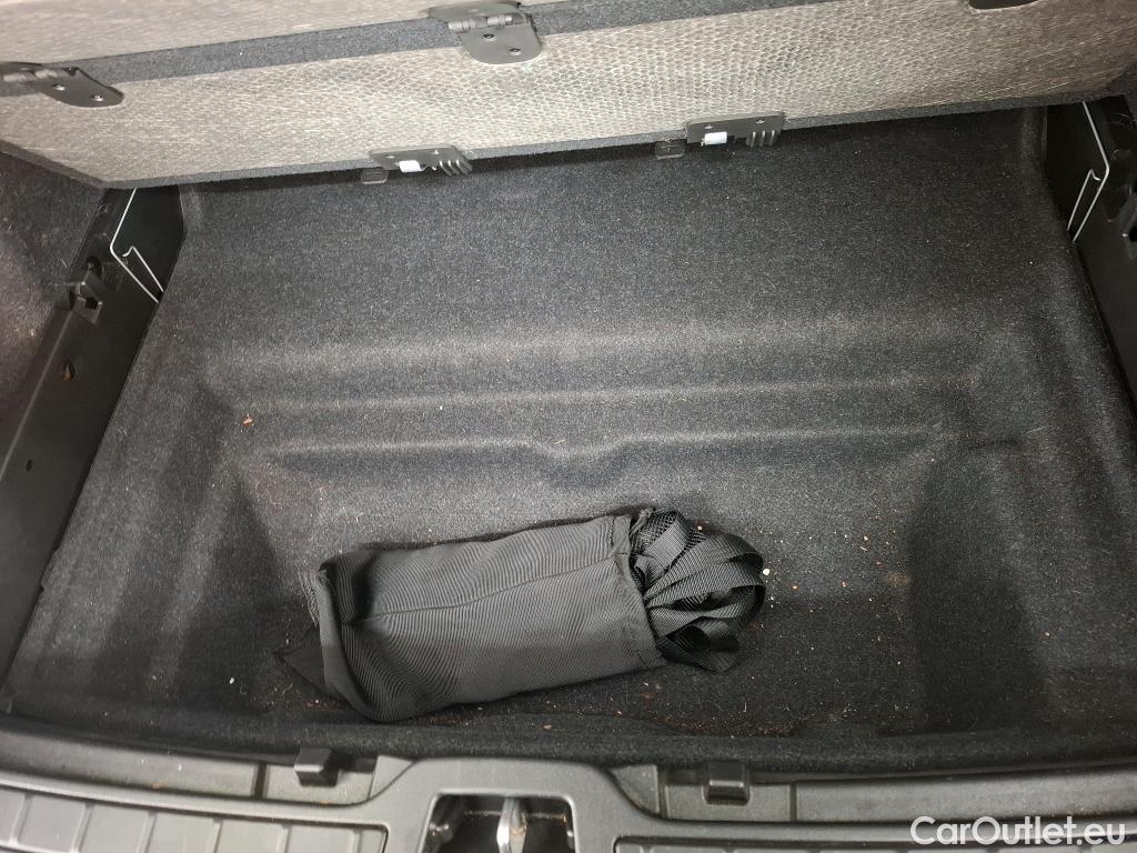  Volvo  XC 40 XC40 Ultimate Recharge Pure Electric 2WD 82kWh BVA #12