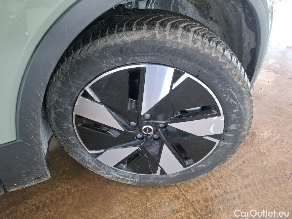  Volvo  XC 40 XC40 Ultimate Recharge Pure Electric 2WD 82kWh BVA #1