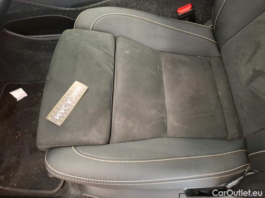  Volvo  XC 40 XC40 Ultimate Recharge Pure Electric 2WD 82kWh BVA #48