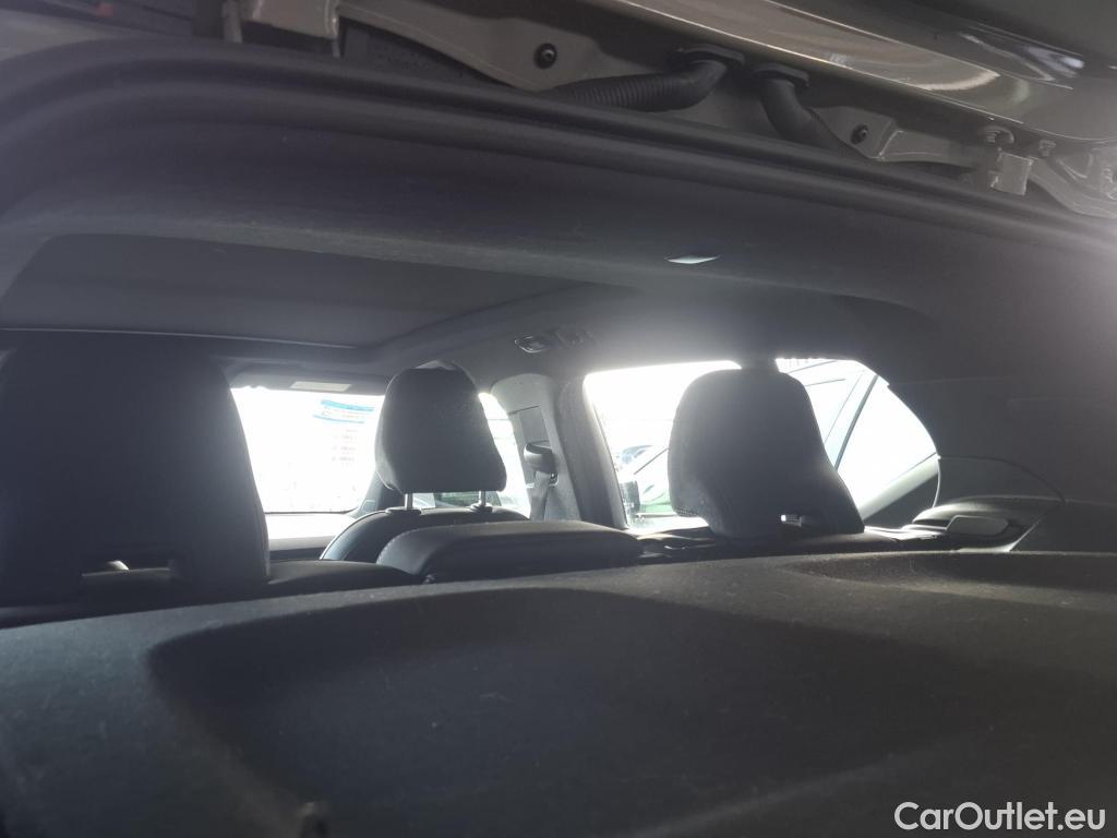  Volvo  XC 40 XC40 Ultimate Recharge Pure Electric 2WD 82kWh BVA #55