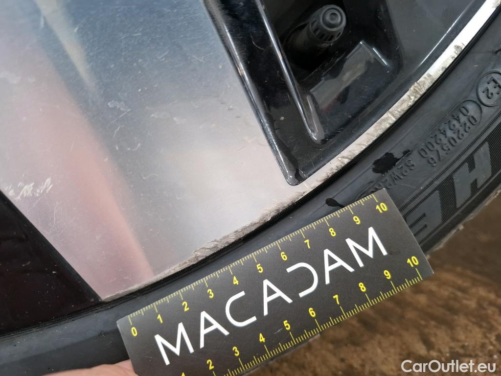  Volvo  XC 40 XC40 Ultimate Recharge Pure Electric 2WD 82kWh BVA #25