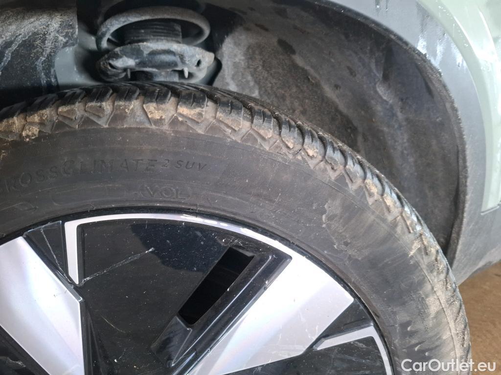  Volvo  XC 40 XC40 Ultimate Recharge Pure Electric 2WD 82kWh BVA #14