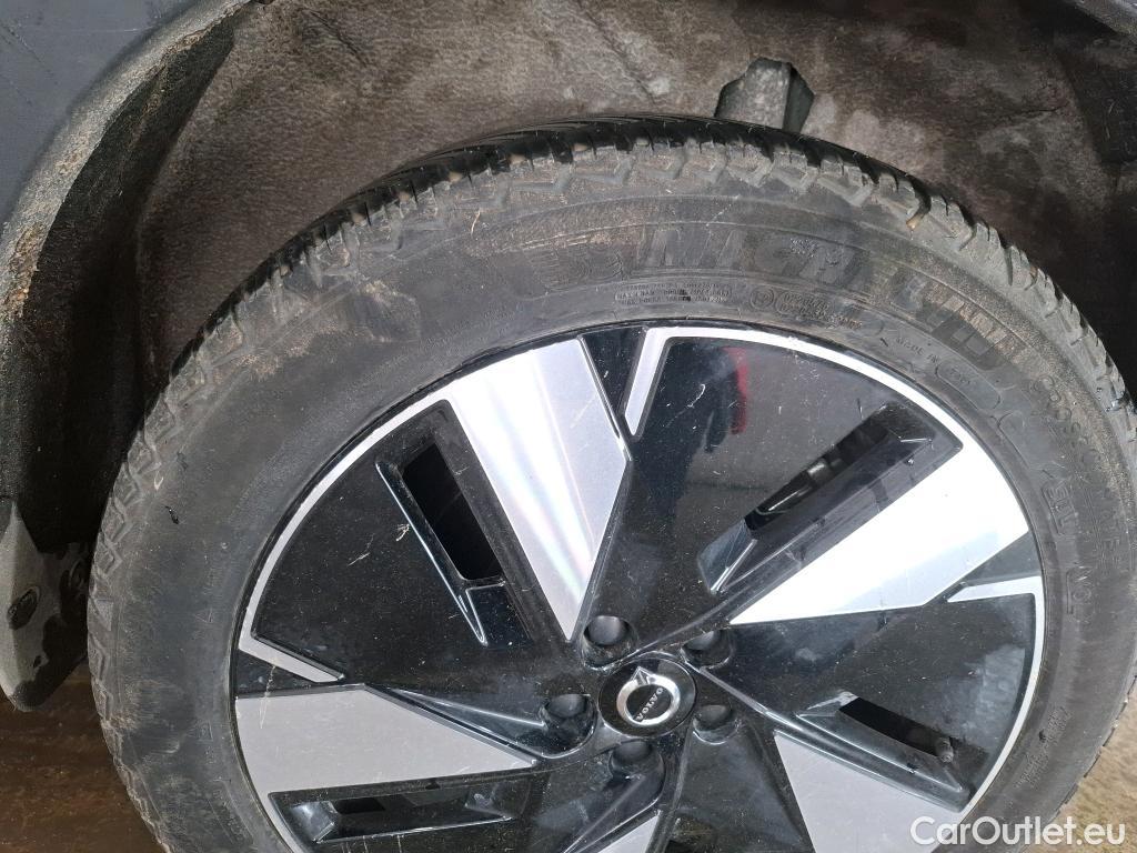  Volvo  XC 40 XC40 Ultimate Recharge Pure Electric 2WD 82kWh BVA #40