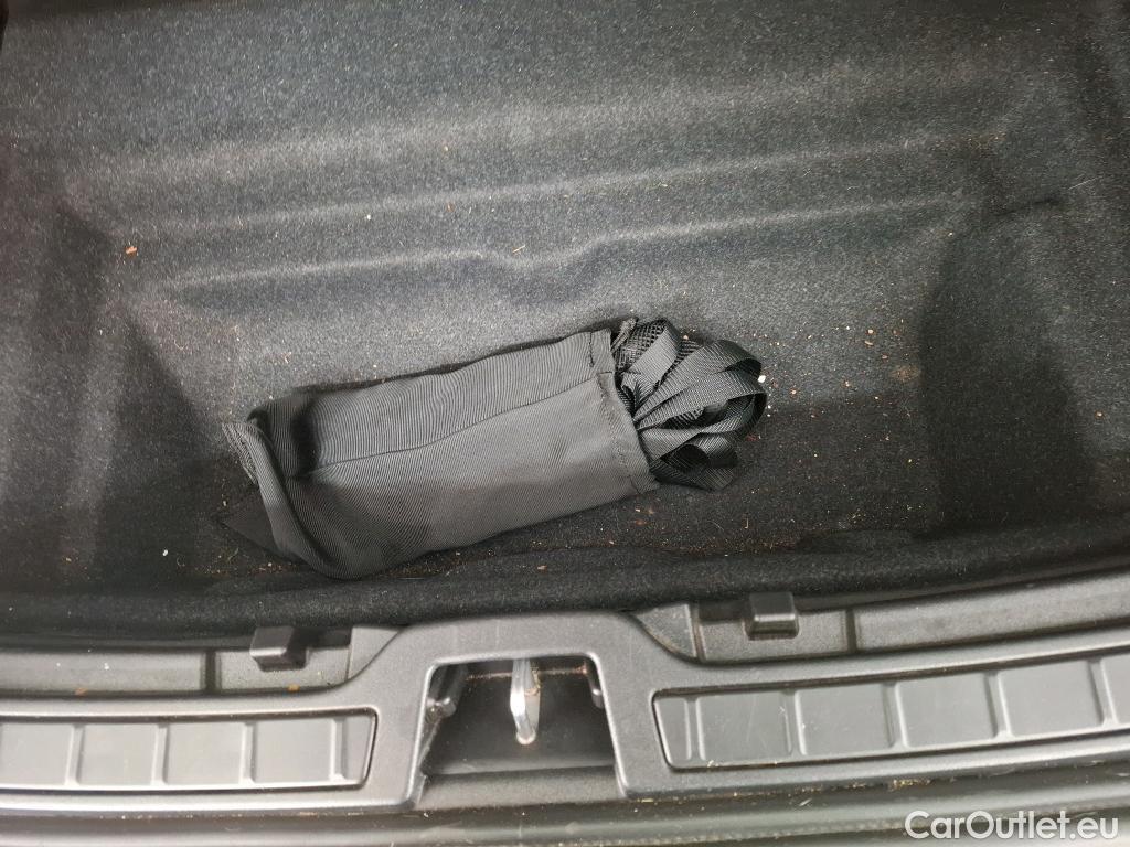  Volvo  XC 40 XC40 Ultimate Recharge Pure Electric 2WD 82kWh BVA #47