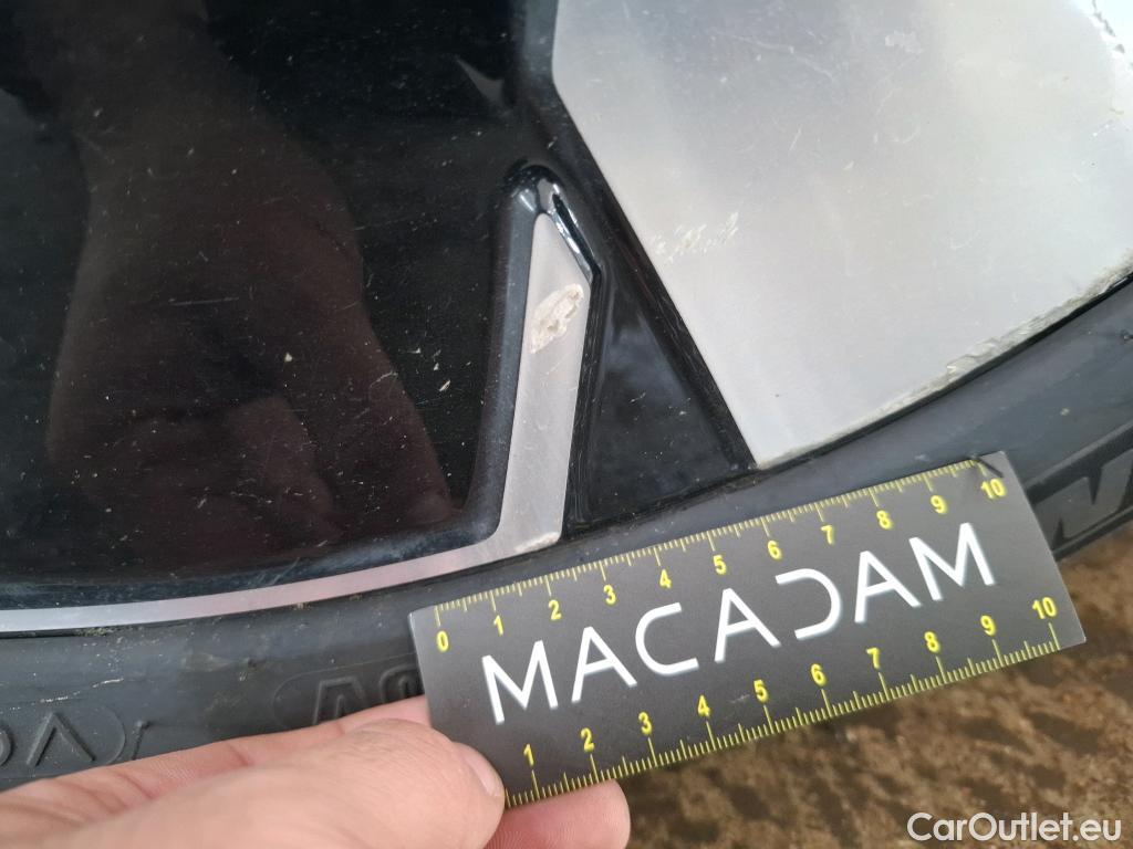  Volvo  XC 40 XC40 Ultimate Recharge Pure Electric 2WD 82kWh BVA #26