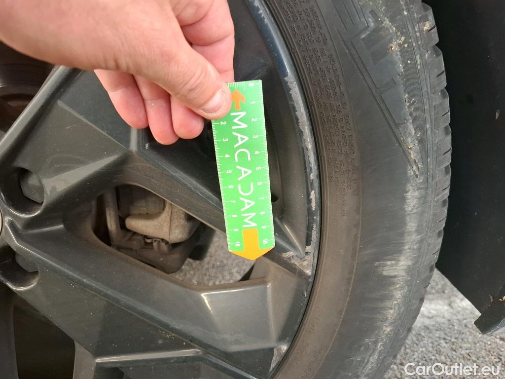  DS  DS4 4 Performance Line+ 1.5 BlueHDi 130CV BVA8 E6d #48