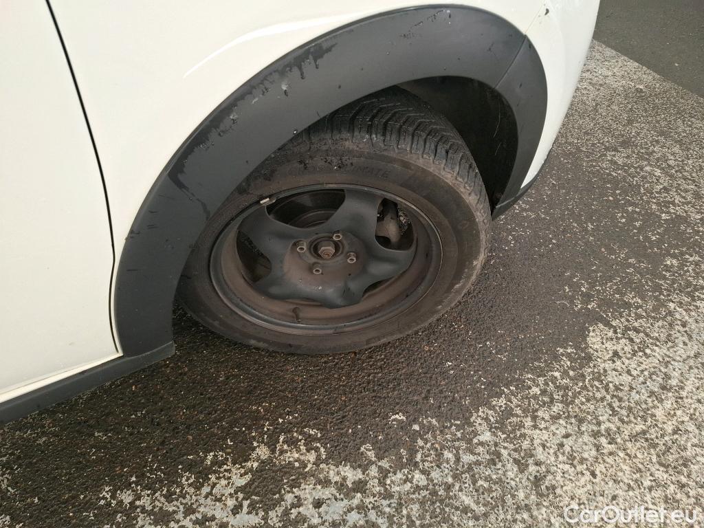  Citroen  C3 CITROEN  Société / 2020 / 5P / Berline / VU PureTech 83 S&S BVM Feel Nav #16