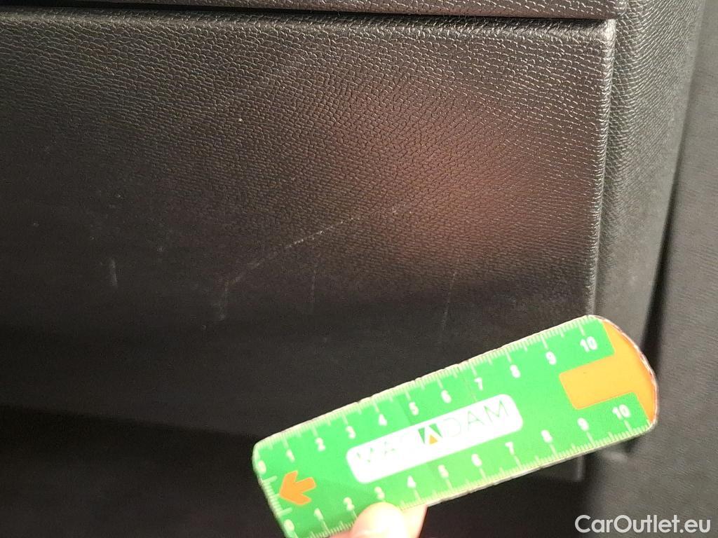  Citroen  C4 CITROEN  X / 2022 / 4P / Berline PureTech 130 S&S EAT8 Feel Pack #18