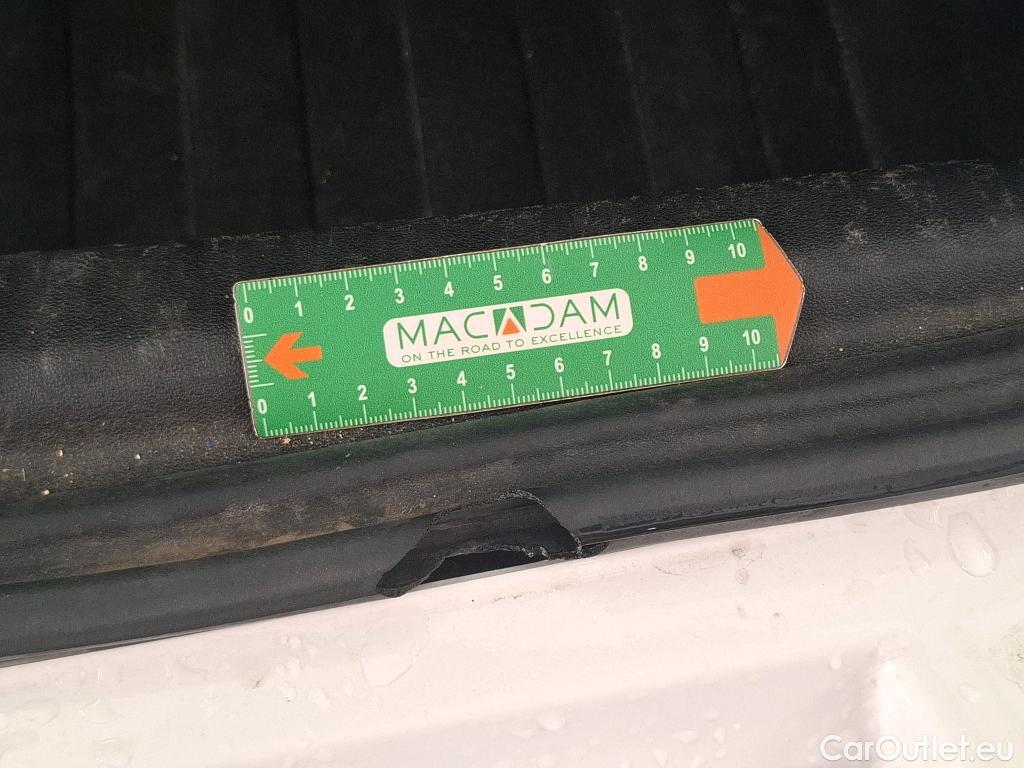  Citroen  C3  Société Feel 1.5 BlueHDI 100CV BVM5 E6dT #6