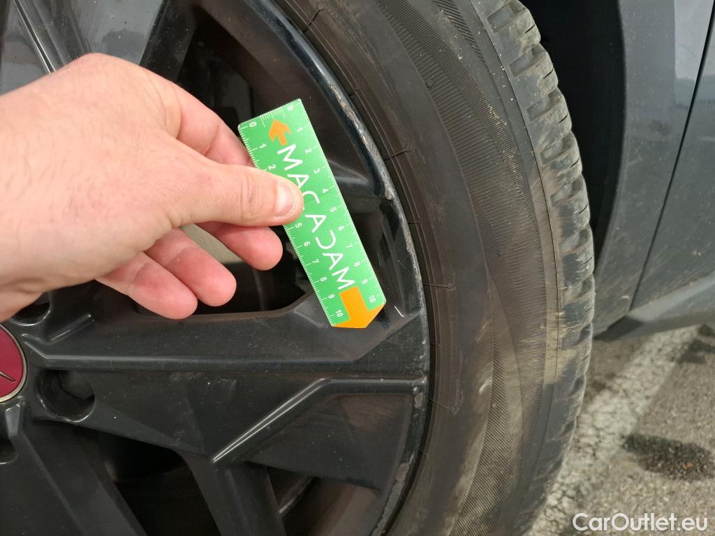  DS  DS4 4 Performance Line+ 1.5 BlueHDi 130CV BVA8 E6d #58