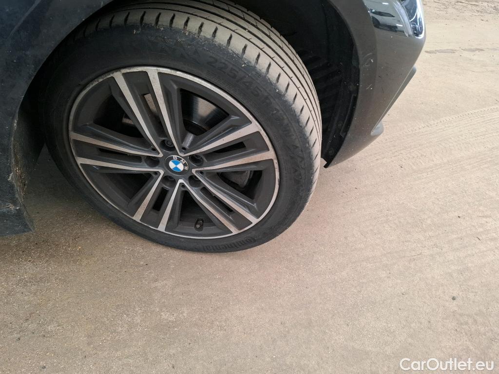  Bmw  Serie 1 BMW Série 1 / 2019 / 5P / Berline 116i Business Design #5